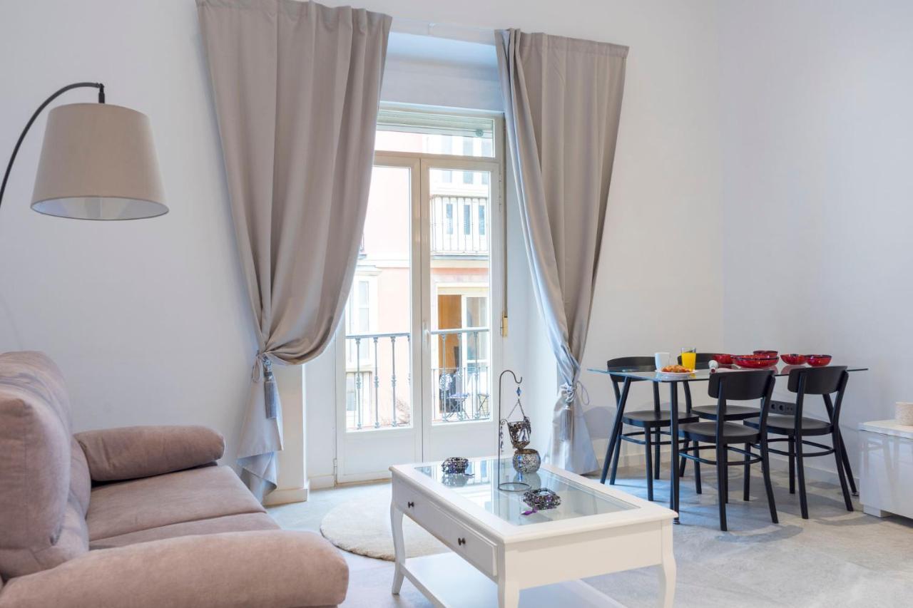 Acogedor Apartamento En Pleno Centro De Malaga By Sharingco公寓 外观 照片